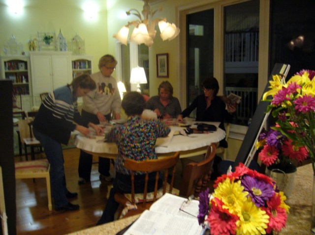 Any clue what these people are doing?